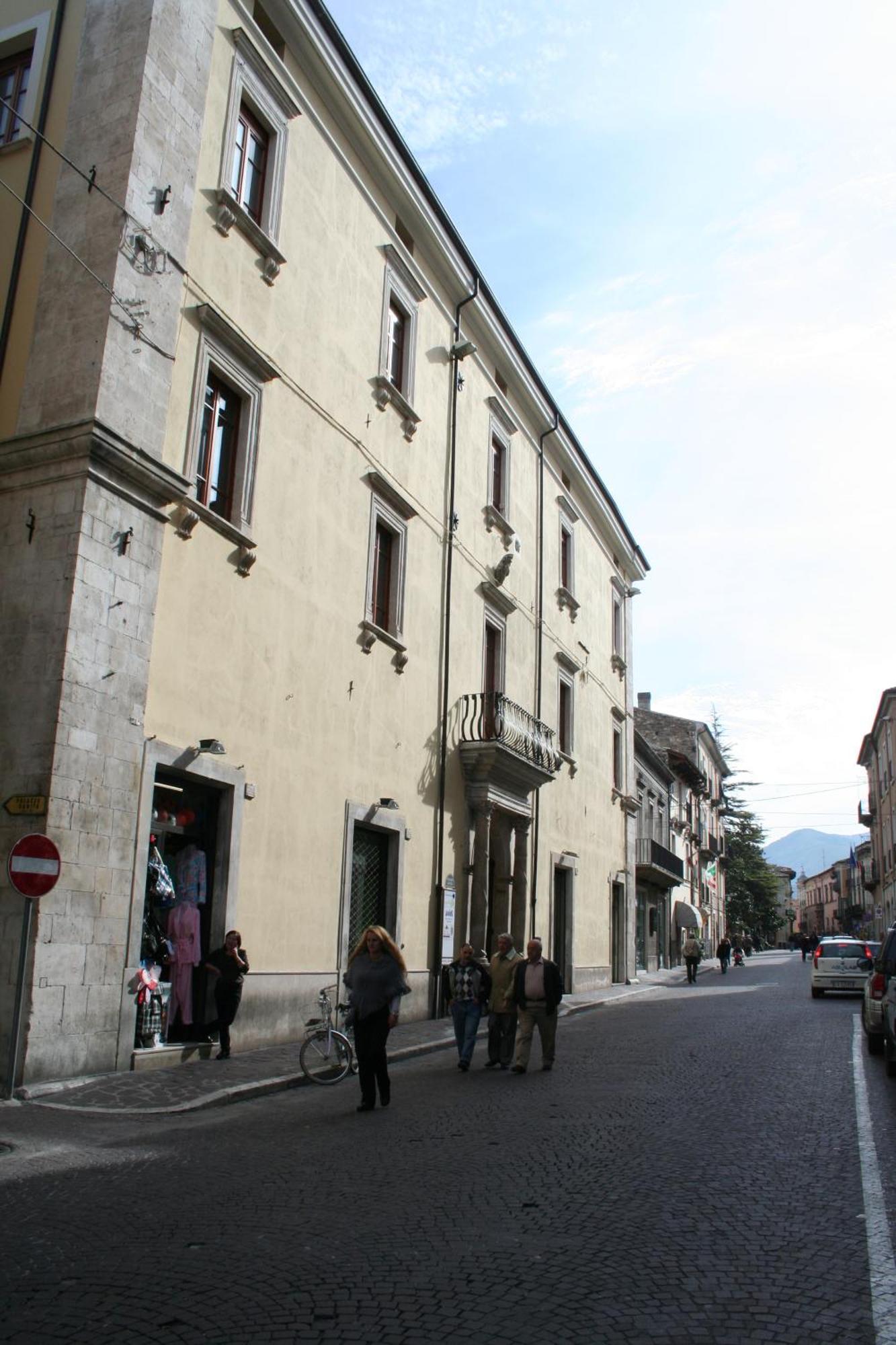 B&B La Dimora Sulmona Exterior foto
