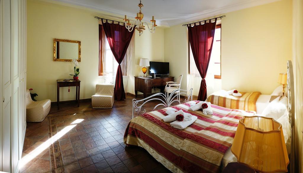 B&B La Dimora Sulmona Habitación foto